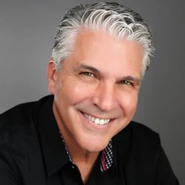 Headshot of Joe Cucchiara, mortgage loan officer at Golden Empire Mortgage, Inc.